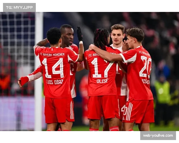 拜仁全年领跑德甲,创55球进攻纪录冠绝联赛