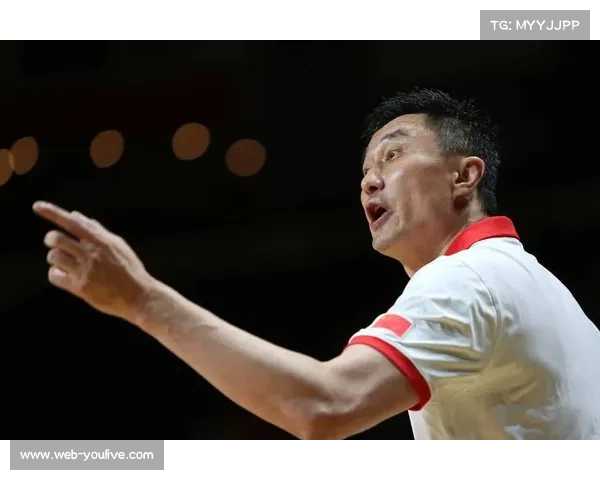 二师附中篮球队教练黄志刚:“希望孩子们到更大的舞台继续打球”